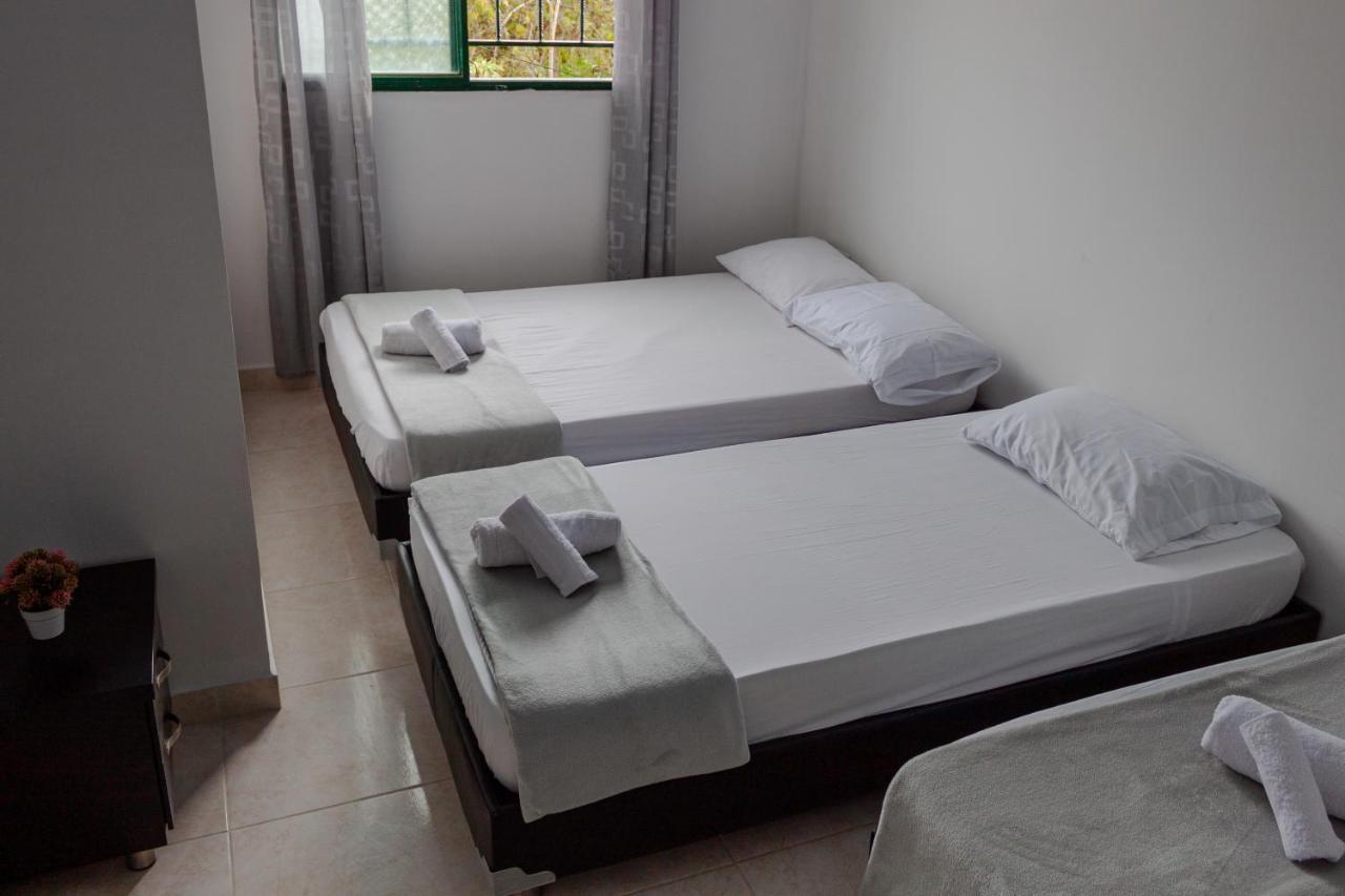 Los Nonos Hostel Guadalupe Екстер'єр фото