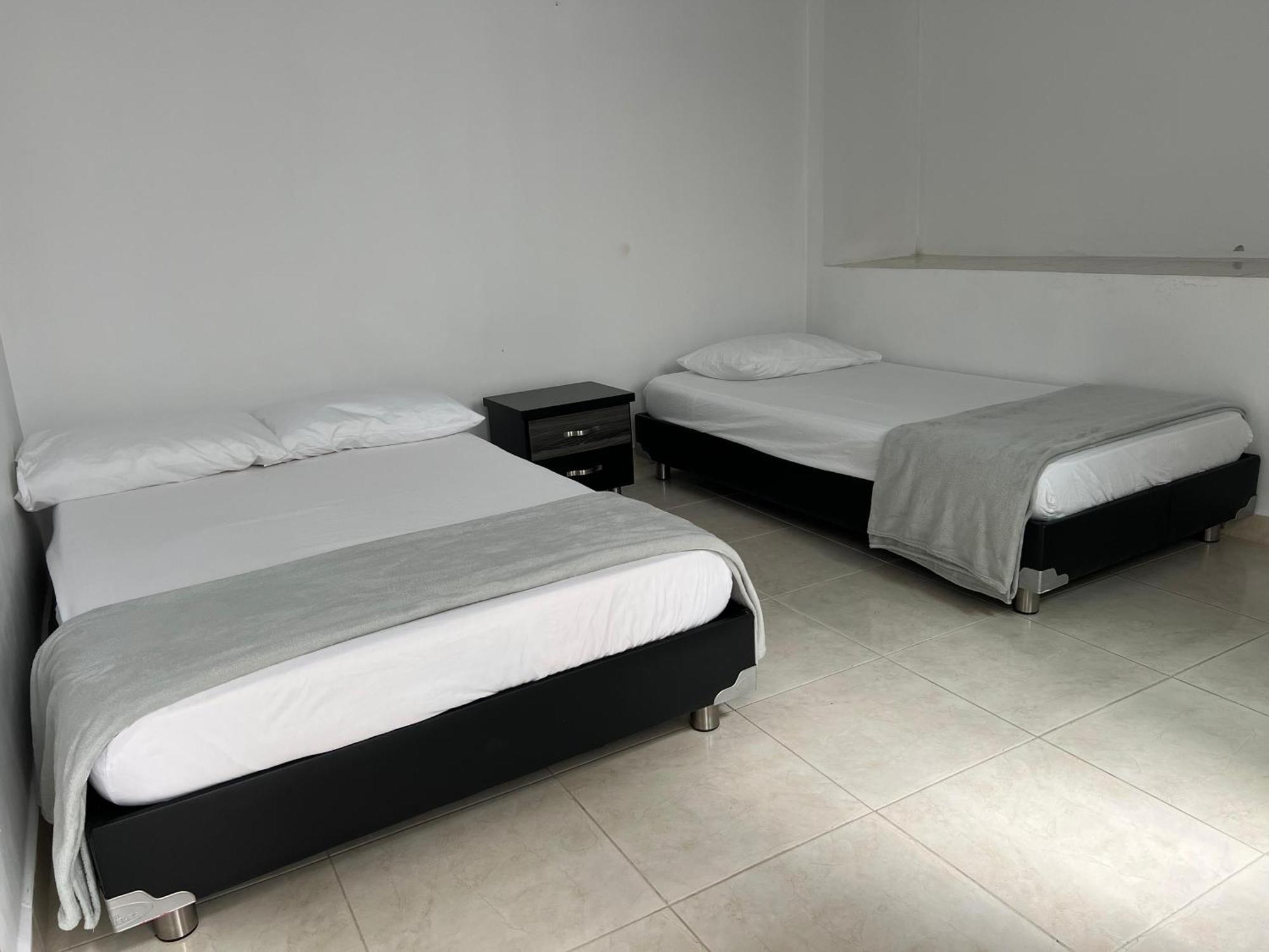Los Nonos Hostel Guadalupe Номер фото