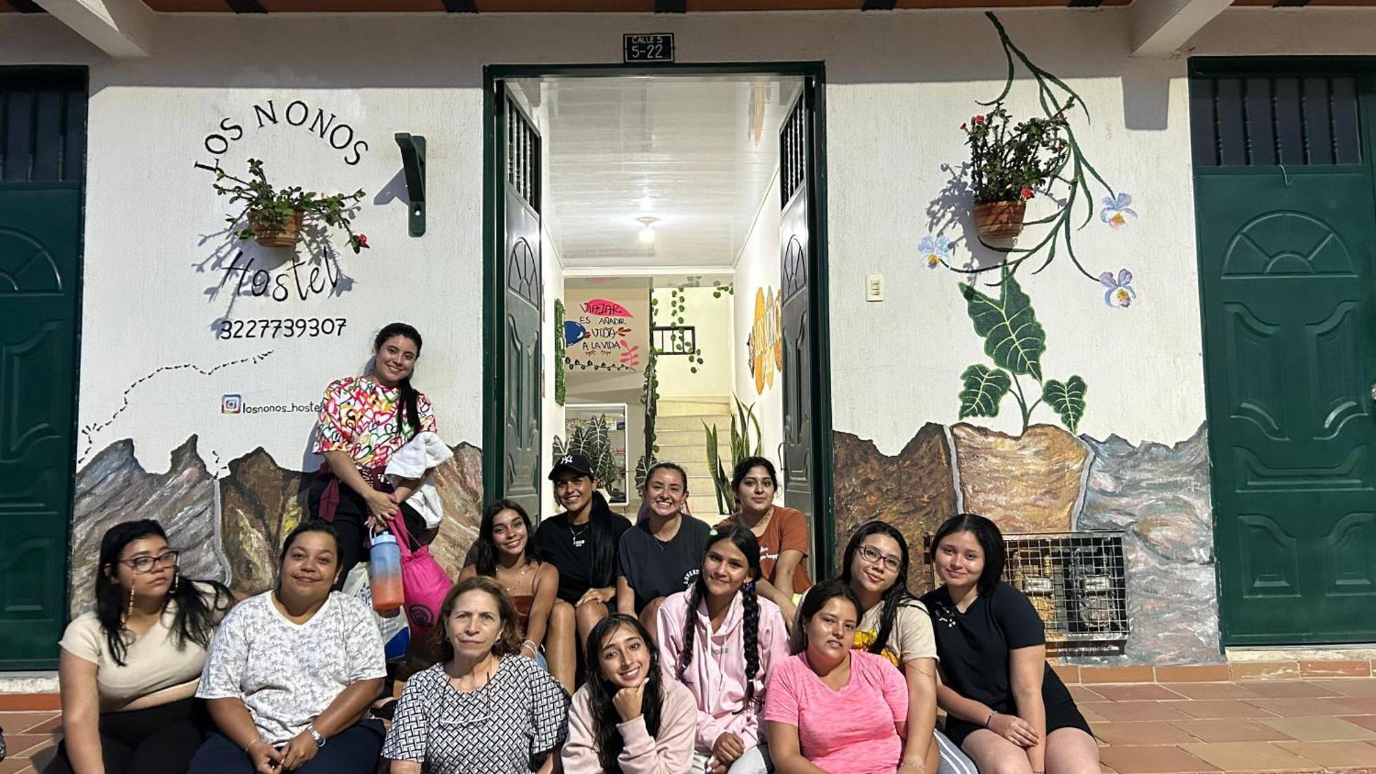 Los Nonos Hostel Guadalupe Екстер'єр фото